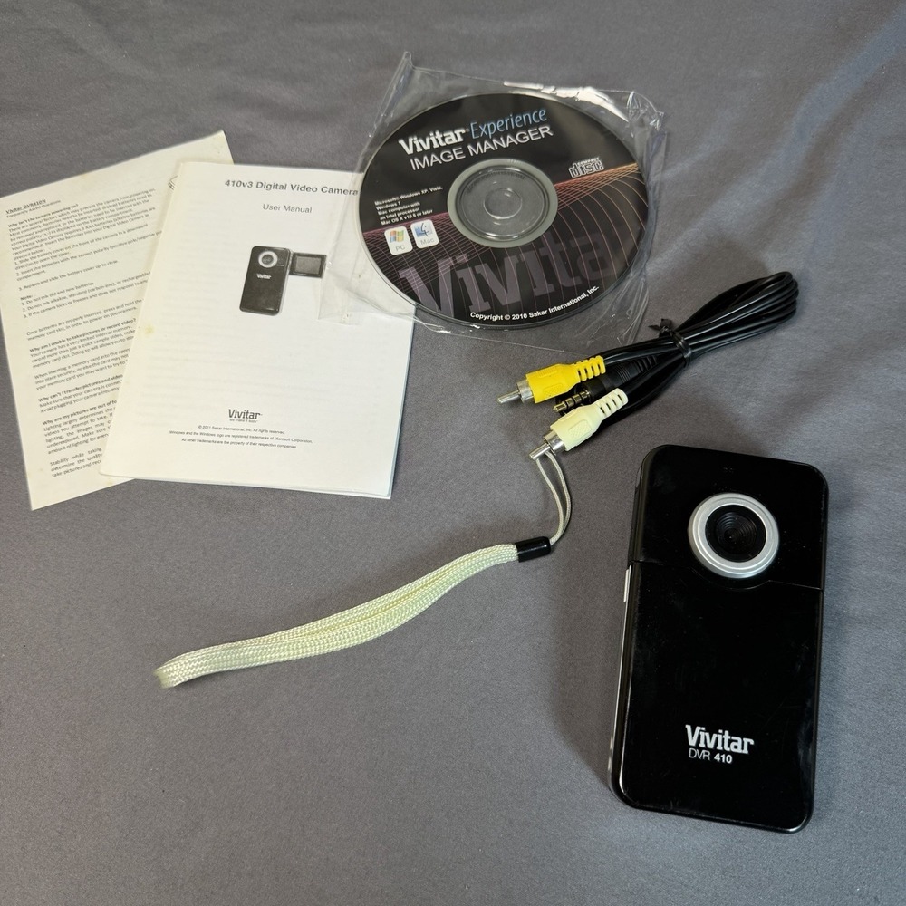 Vivitar DVR 410 Digital Video Camcorder - 1.8" Swivel Screen - Good‎ Condition